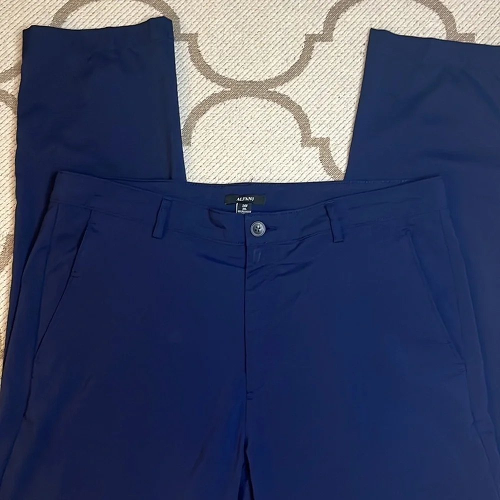 👤 Alfani blue hybrid flat front reflective back pockets pants, 34x30